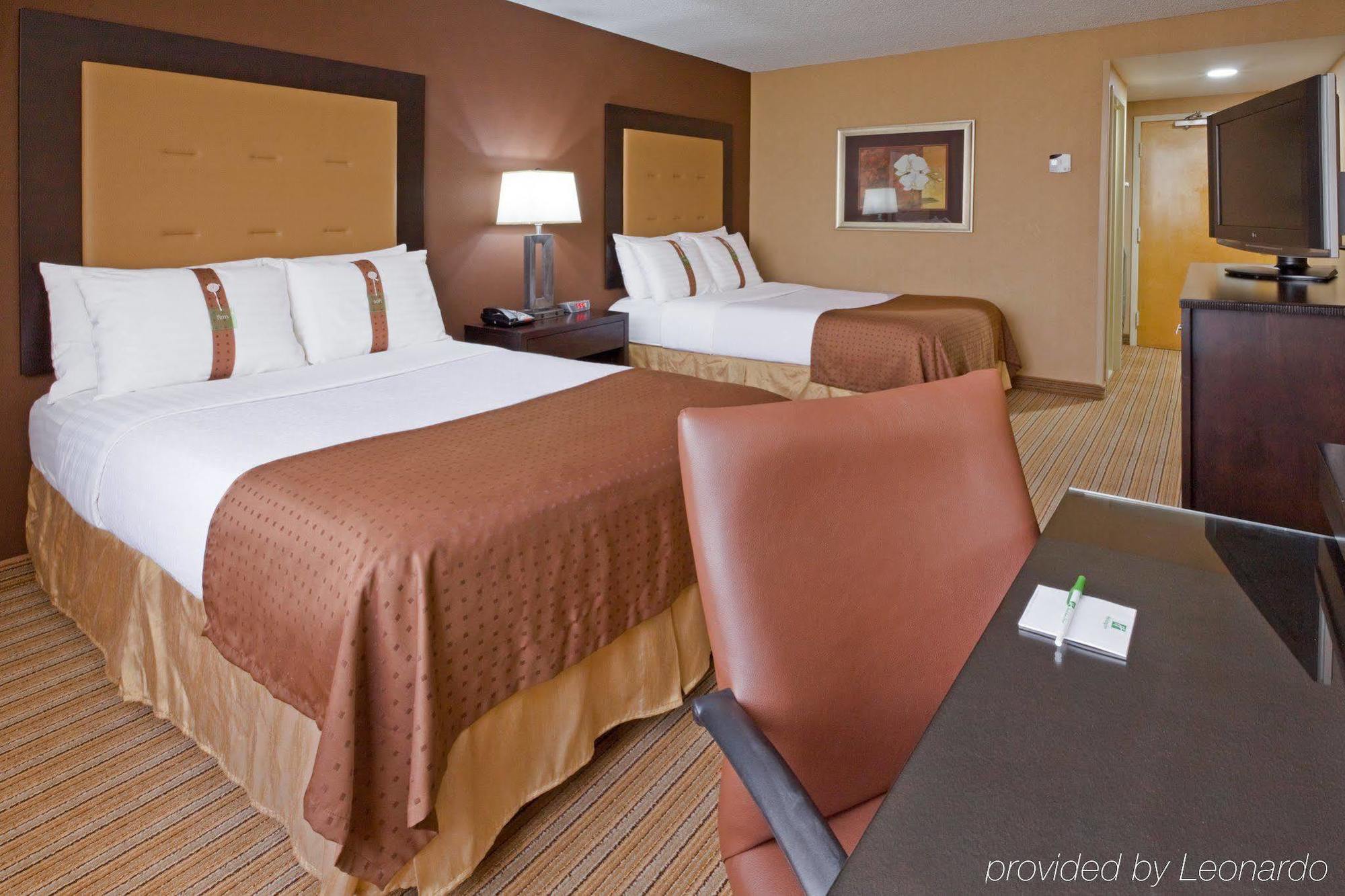 Holiday Inn & Suites Parsippany Fairfield, An Ihg Hotel Phòng bức ảnh